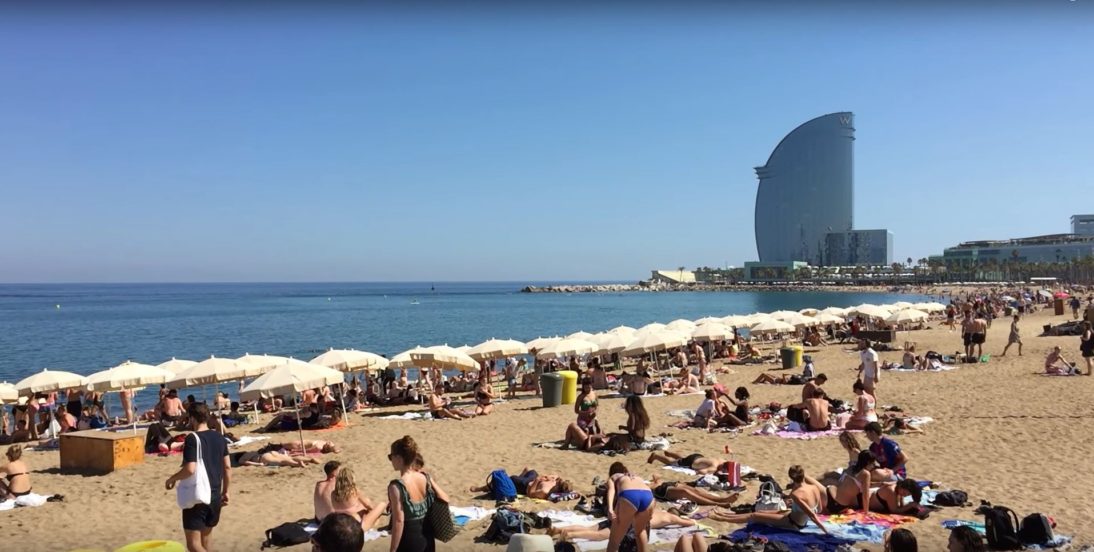 Die traumhafte Strandpromenade Barcelonas